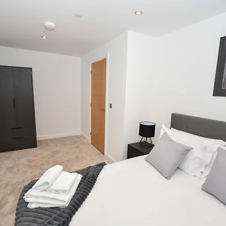 Fabulous 1 Bedroom In شقة ليدز